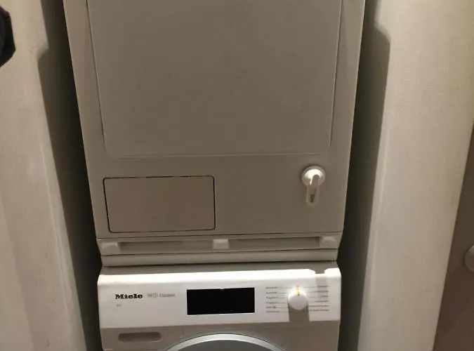 Apartman Luxury Townhouse With Private Sauna - A Oasis