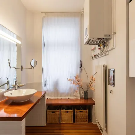 דירה Luxury Townhouse With Private Sauna - A Oasis *