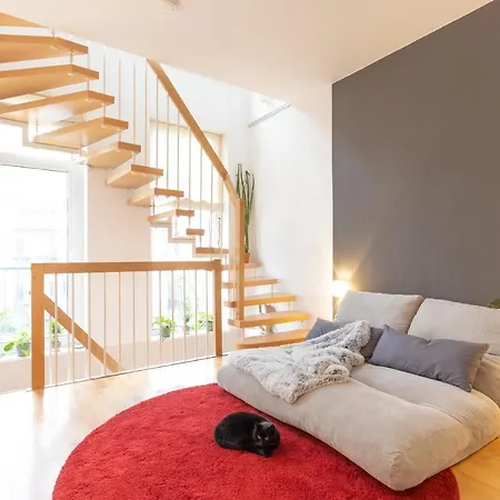 아파트 Luxury Townhouse With Private Sauna - A Oasis