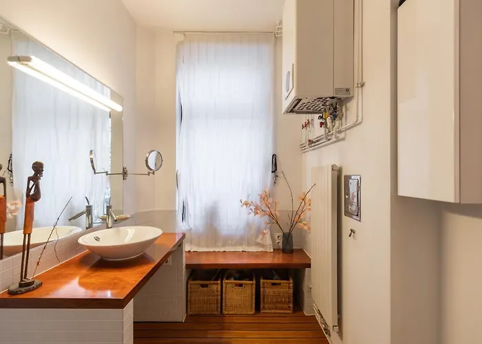 Apartamento Luxury Townhouse With Private Sauna - A Oasis *